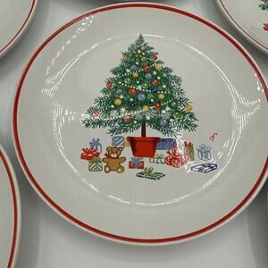 Set of 6 Saltera Christmas Tree Desert Plates